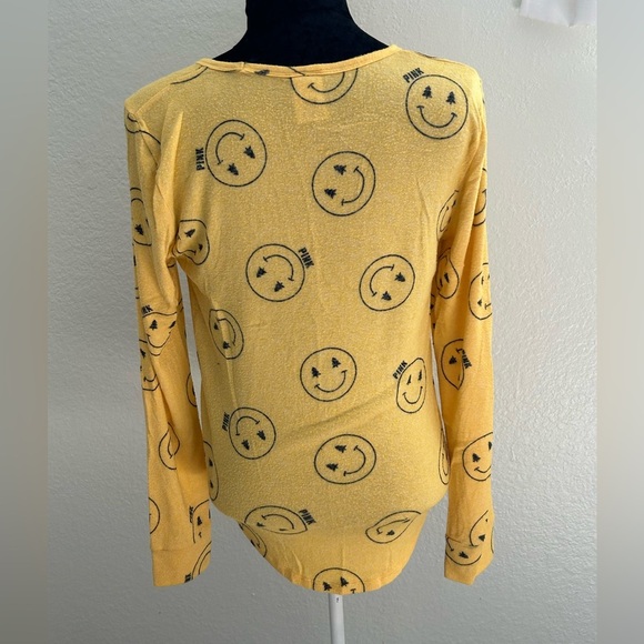 Victoria’s Secret PINK Top - Picture 3 of 8